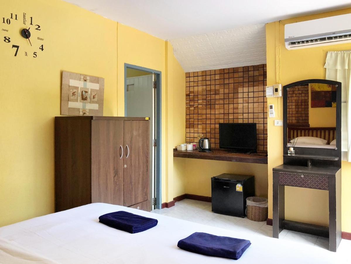 Blue Beach Resort Baanphakrimlay Exterior foto